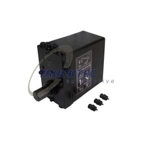 Spletna trgovina z TRUCKTEC AUTOMOTIVE Prevesna crpalka / kabina voznika 03.44.028