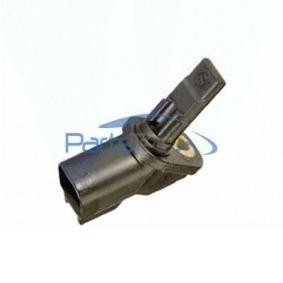 Купить PartsTec Датчик, частота вращения колеса PTA560-0074