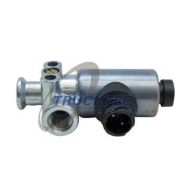Pirkti TRUCKTEC AUTOMOTIVE Solenoidinis vožtuvas 01.30.218