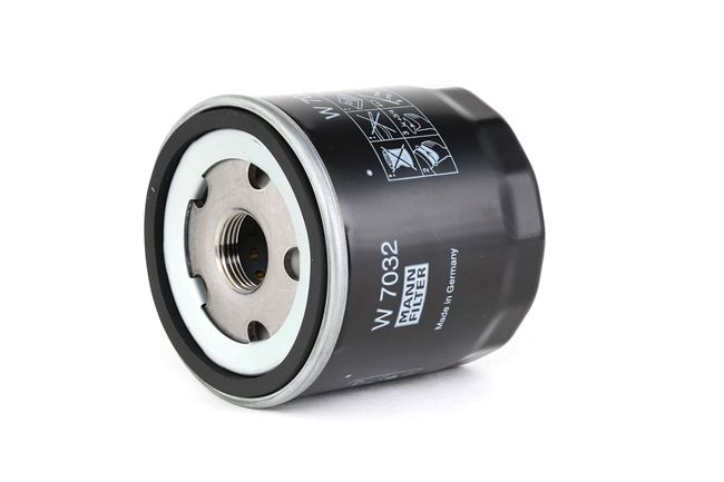 Hämta Oljefilter Renault (MANN-FILTER Oljefilter W 7032) inte dyrt