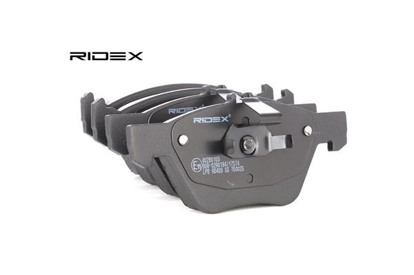 RIDEX 402B0103 Kit de plaquettes de frein, frein à disque Essieu avant, préparé pour indicateur d'usure, avec clip de piston, avec ressort MERCEDES-BENZ Classe S ac 1996
