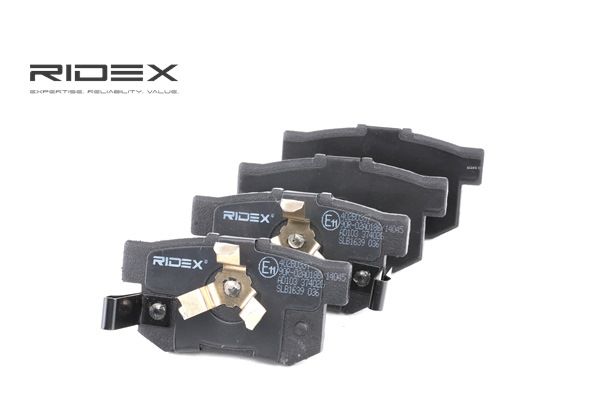 RIDEX Remblokkenset, schijfrem Achteras, Met akoestische slijtagewaarschuwing, Met plunjerclip 402B0337